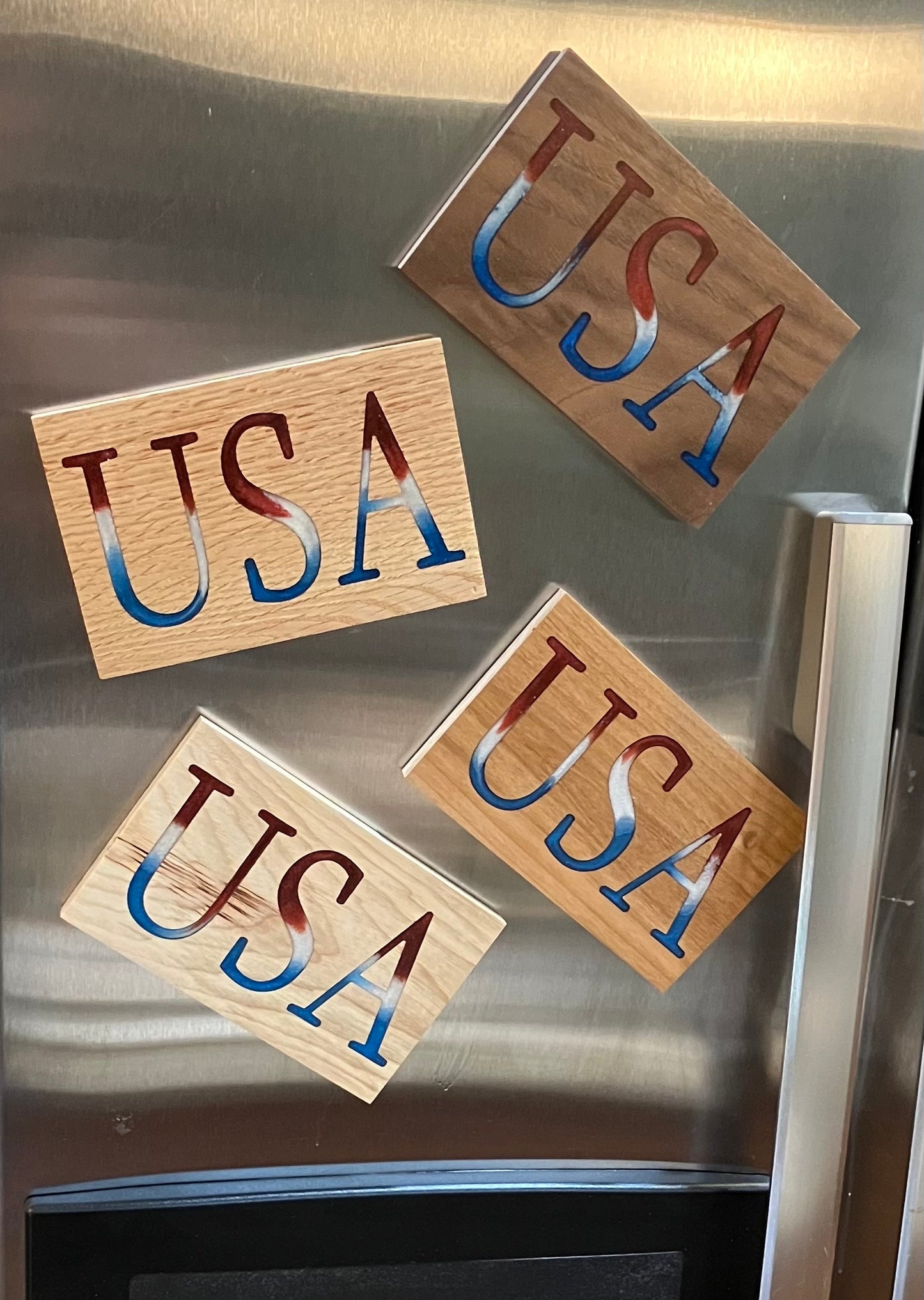 Walnut wood USA magnet.